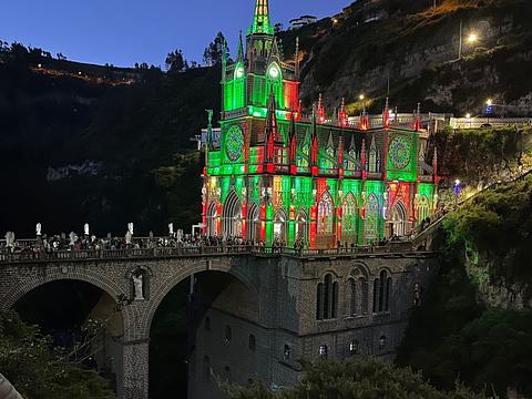 SANTUARIO DE LAS LAJAS / NARIÑO